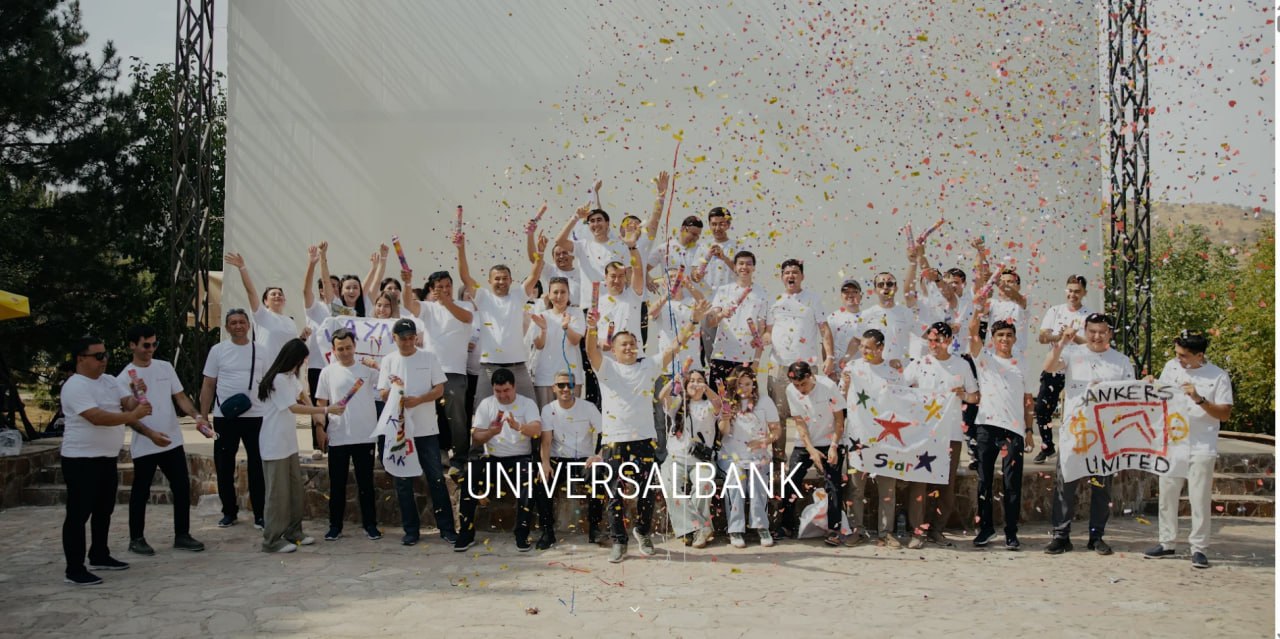 The bank conducted corporate team building for its employees